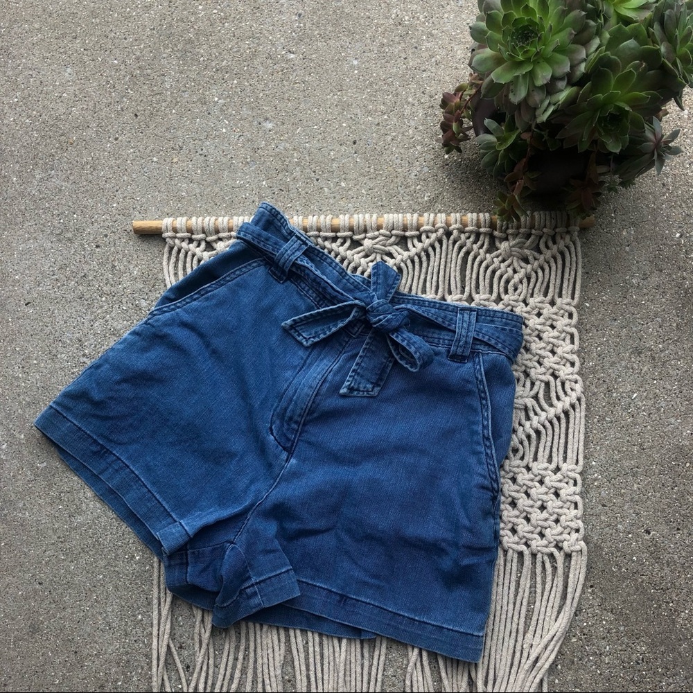 Wilfred Free Jean Shorts Size 4
